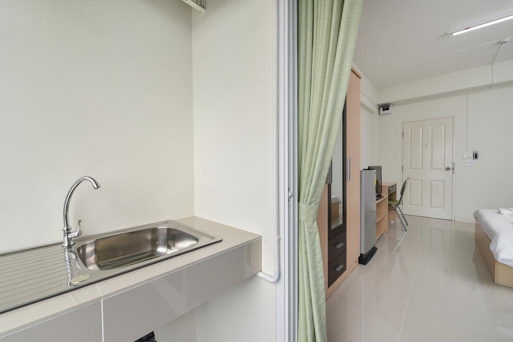 B32 Apartment Bangkok Exterior foto